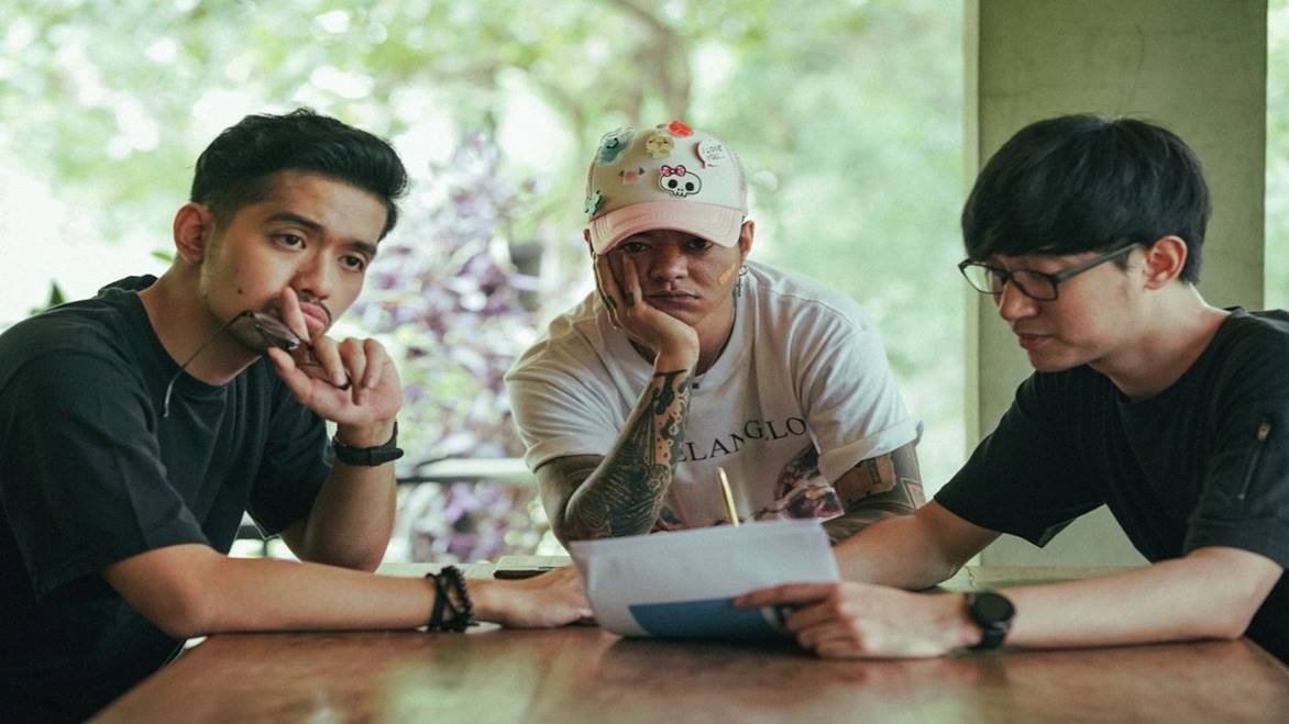 Weird Genius jadi Musisi Asia Pertama yang Bergabung di Label Astralwerks