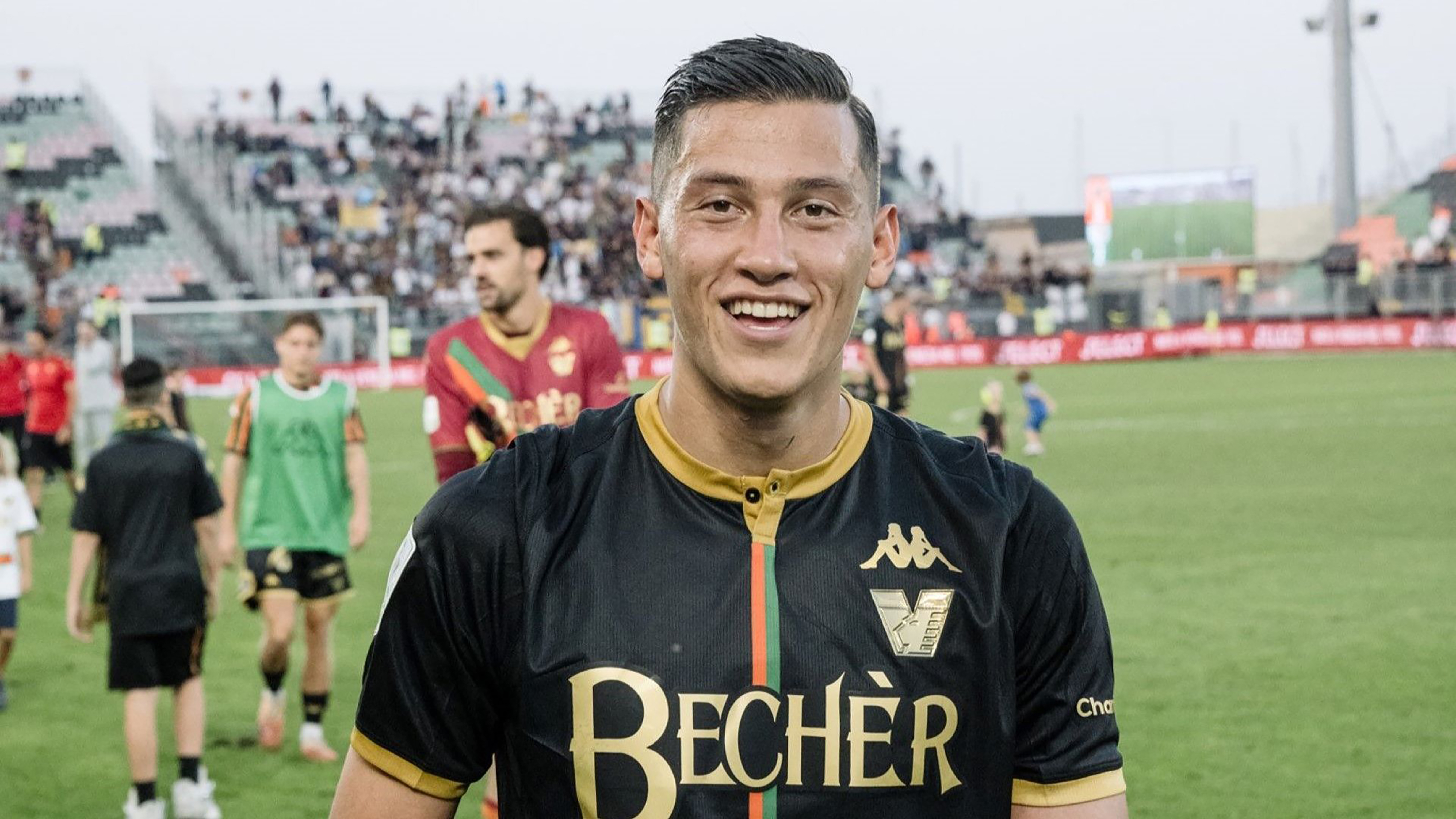 Jay Idzes Segera Jadi Pemain Indonesia Pertama di Serie A Italia