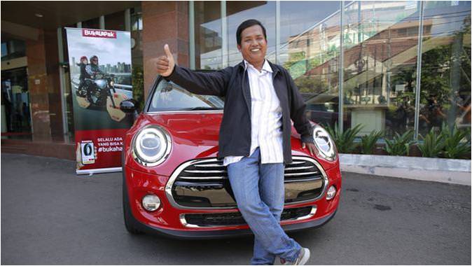 Pengemudi Ojek Online Beli Mini Cooper Hanya Rp 12.000