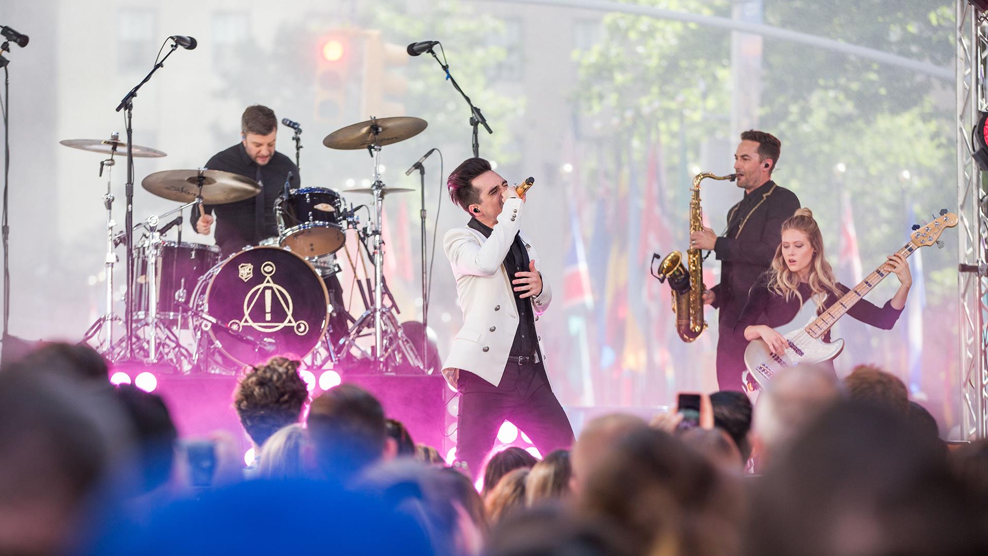 Panic! At The Disco Resmi Bubar Setelah Viva Las Vengeance Tour 2023